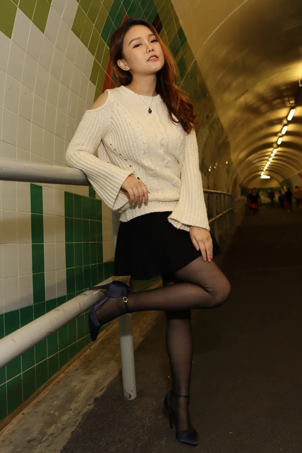 [Mzsock] NO.099 Erika short skirt black silk high heels beautiful legs street photography#[106P]-64